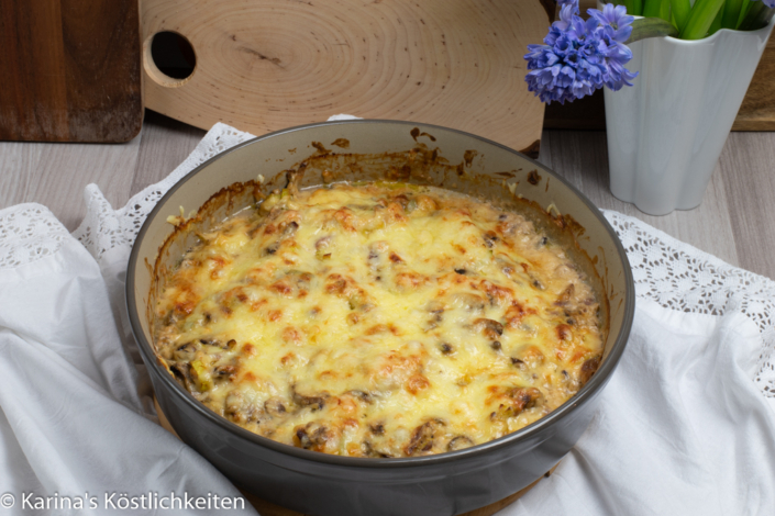 Ofen-Geschnetzeltes mit Champignons, Lauch &amp; Spätzle - Karina Groß mit ...